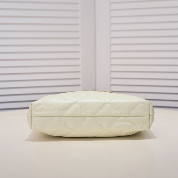 シャネルバッグ内部構造